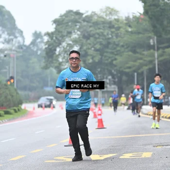 Runner Photo 7036837