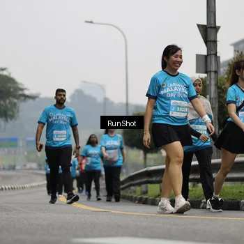 Runner Photo 7036866