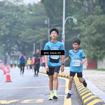 Runner Photo 7036879