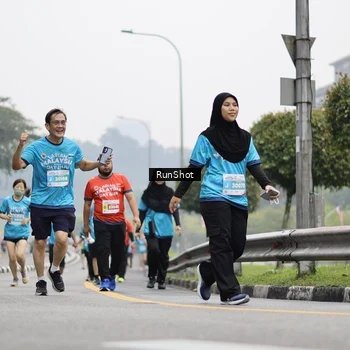 Runner Photo 7036881