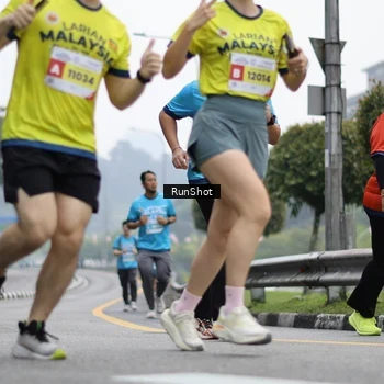 Runner Photo 7036914