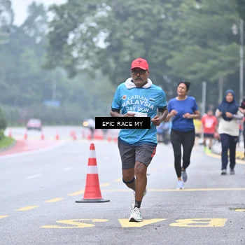 Runner Photo 7036922