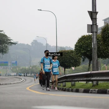 Runner Photo 7036927