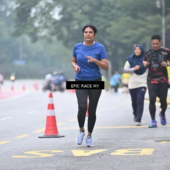 Runner Photo 7036946