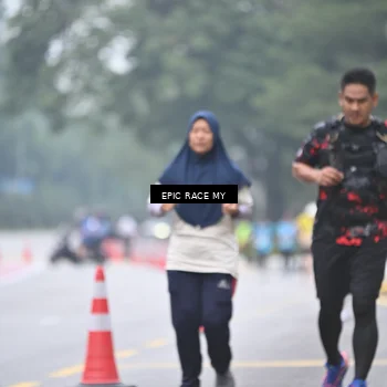 Runner Photo 7036962
