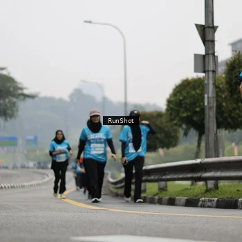 Runner Photo 7036970