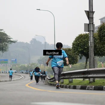 Runner Photo 7036989