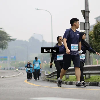 Runner Photo 7037017