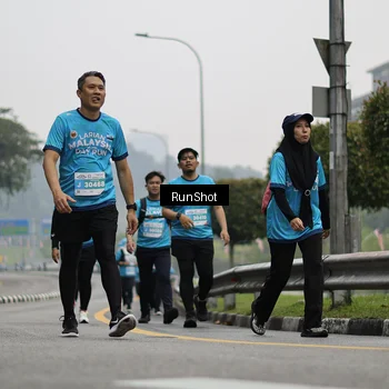 Runner Photo 7037078