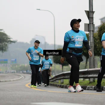 Runner Photo 7037079