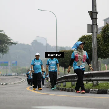 Runner Photo 7037107