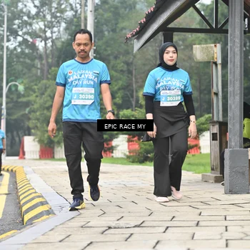 Runner Photo 7037159