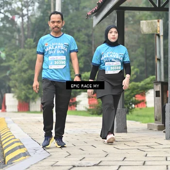 Runner Photo 7037176