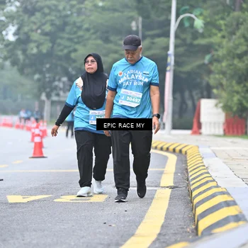 Runner Photo 7037182