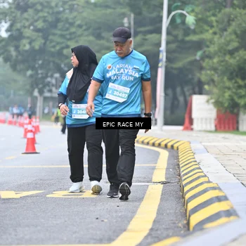 Runner Photo 7037183