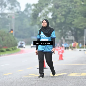 Runner Photo 7037224