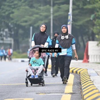 Runner Photo 7037237