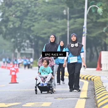 Runner Photo 7037240