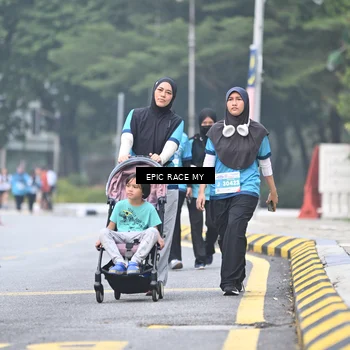 Runner Photo 7037243