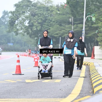 Runner Photo 7037254