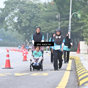 Runner Photo 7037264