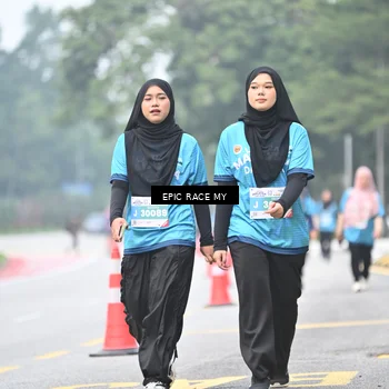 Runner Photo 7037304