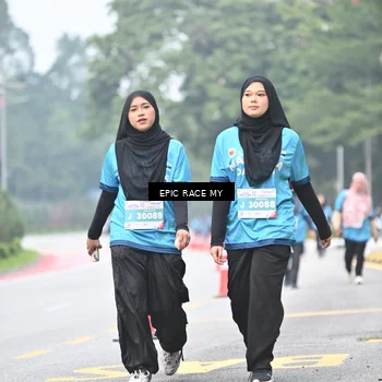 Runner Photo 7037307