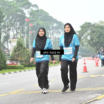 Runner Photo 7037314