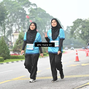 Runner Photo 7037316