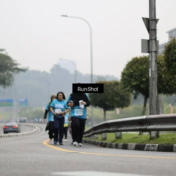 Runner Photo 7037338
