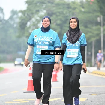 Runner Photo 7037345