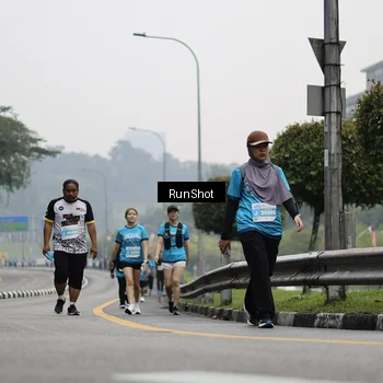 Runner Photo 7037379