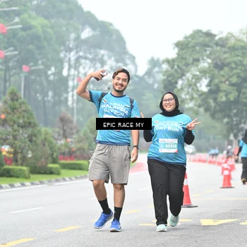 Runner Photo 7037470
