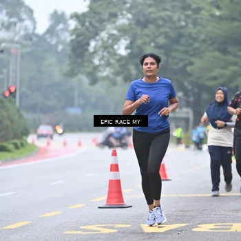 Runner Photo 7037486