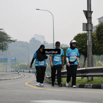 Runner Photo 7037488