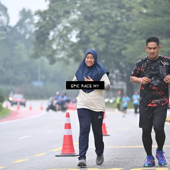 Runner Photo 7037496