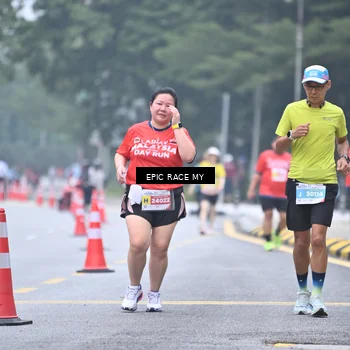 Runner Photo 7037509