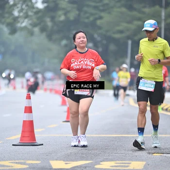 Runner Photo 7037510