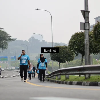 Runner Photo 7037519