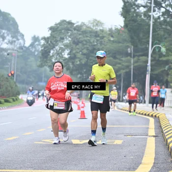 Runner Photo 7037528