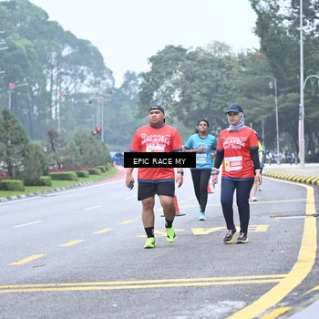 Runner Photo 7037539