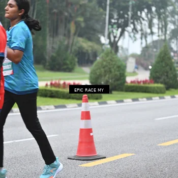 Runner Photo 7037550