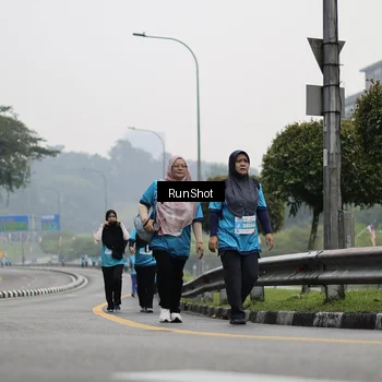 Runner Photo 7037558
