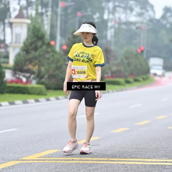 Runner Photo 7037566