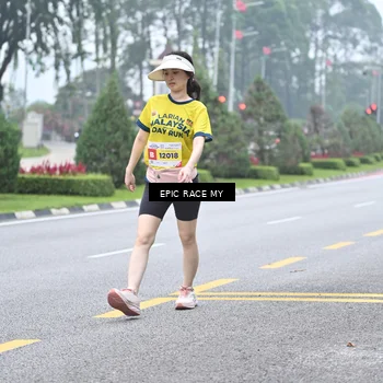 Runner Photo 7037574