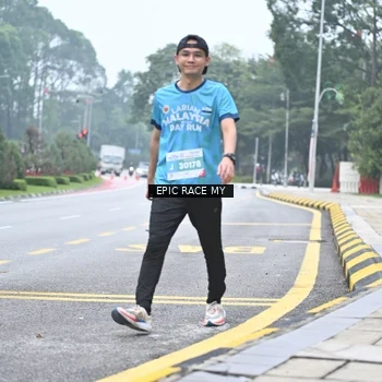 Runner Photo 7037580
