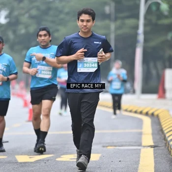 Runner Photo 7037582