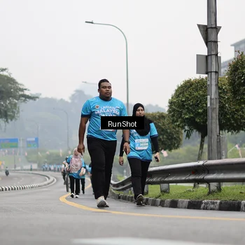 Runner Photo 7037602