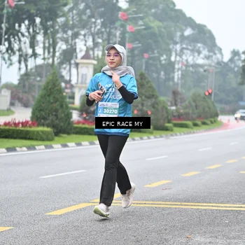 Runner Photo 7037610