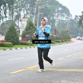 Runner Photo 7037613